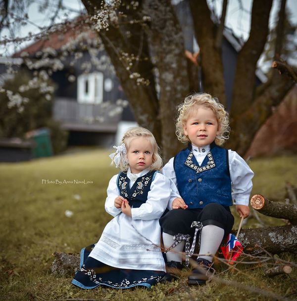 "Søsken" Name It jente Salto gutt 