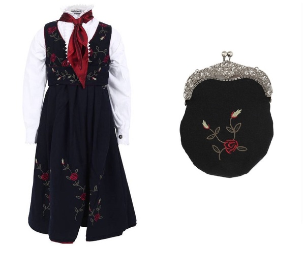 Maxemilia Ulldrakt og veske