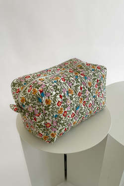 Maluca Cosmetic bag Wild Garden - BY IC