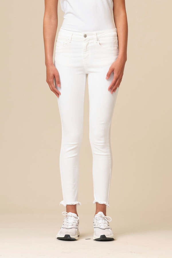 Alexa Jeans White