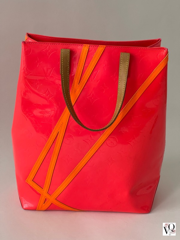 Louis Vuitton Vernis Reade Mm