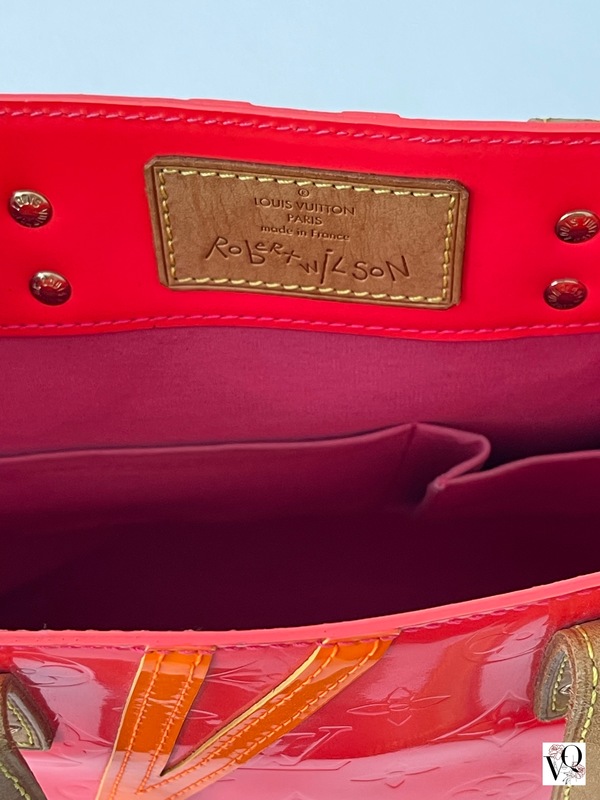 Louis Vuitton Vernis Reade Mm