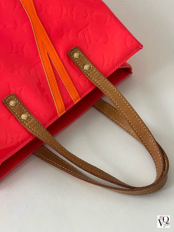 Louis Vuitton Vernis Reade Mm