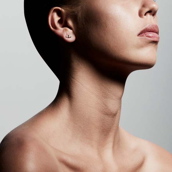 Valerie Pearl Earrings