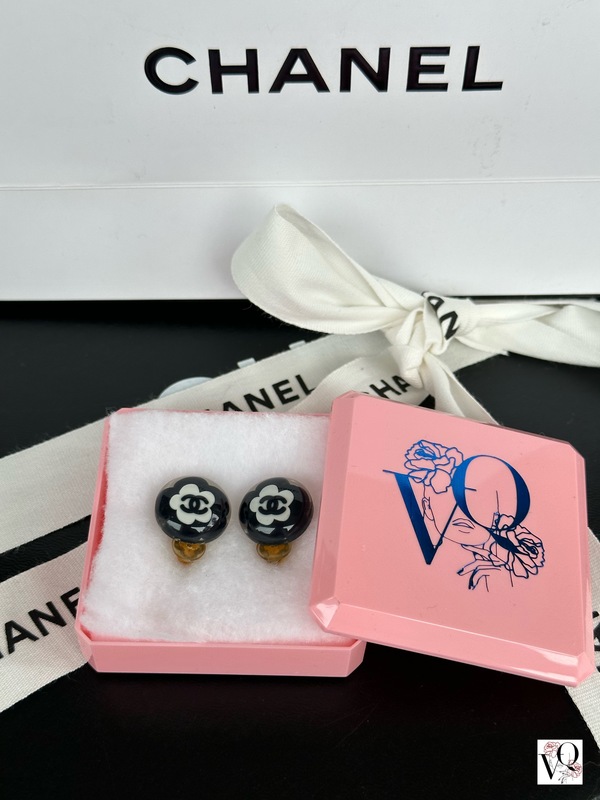 Chanel Camélia Earrings