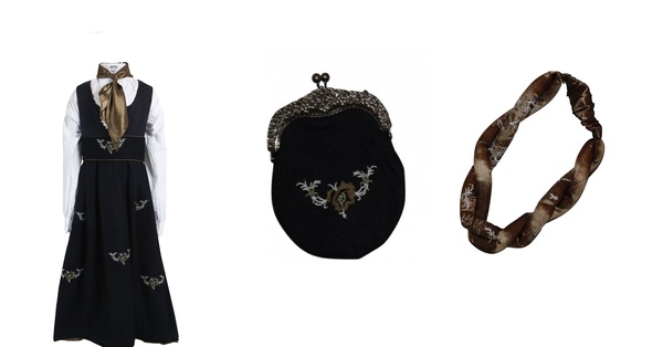 Gøril med veske og hårbånd