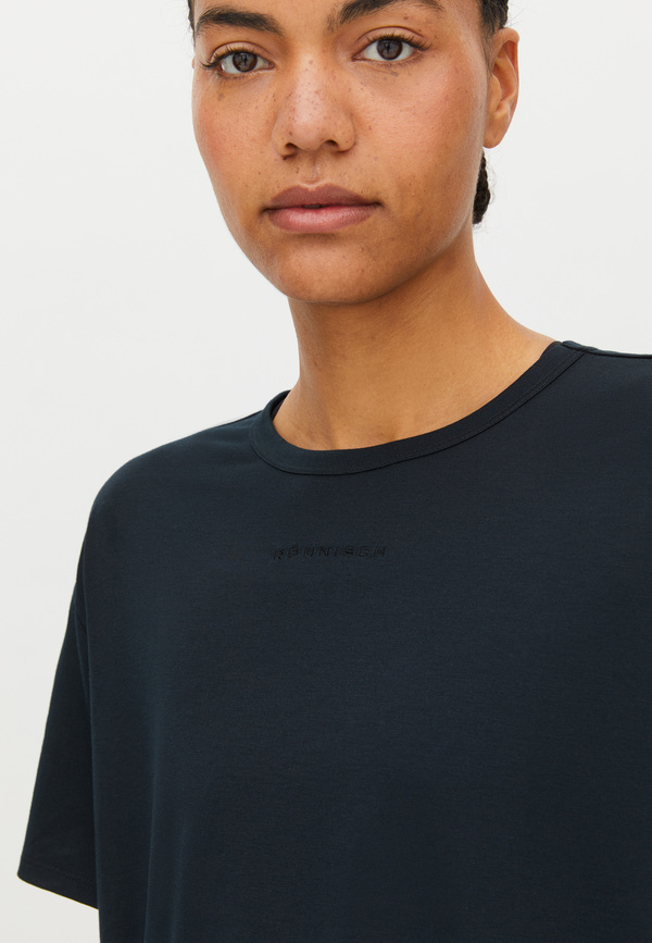 Røhnisch Clara Base Tee