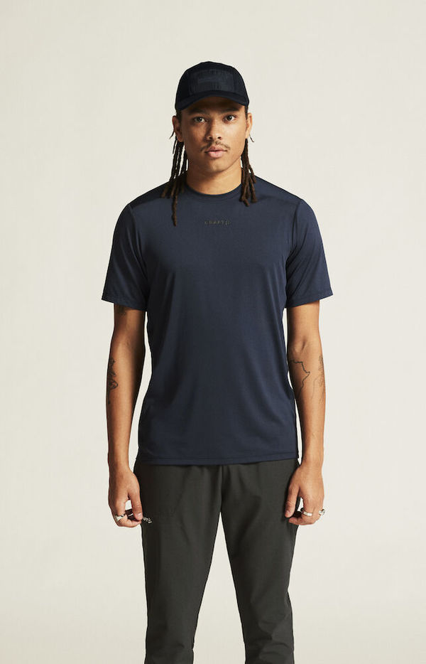 Craft Adv Essence ss tee