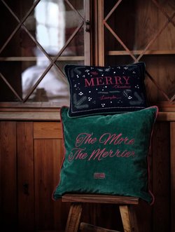 Merry Pute i Ullblanding 30x40cm