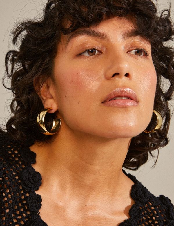 NAIA mega chunky hoops gull