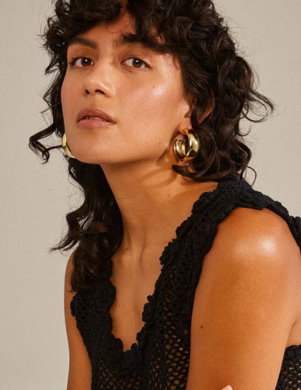 NAIA mega chunky hoops gull