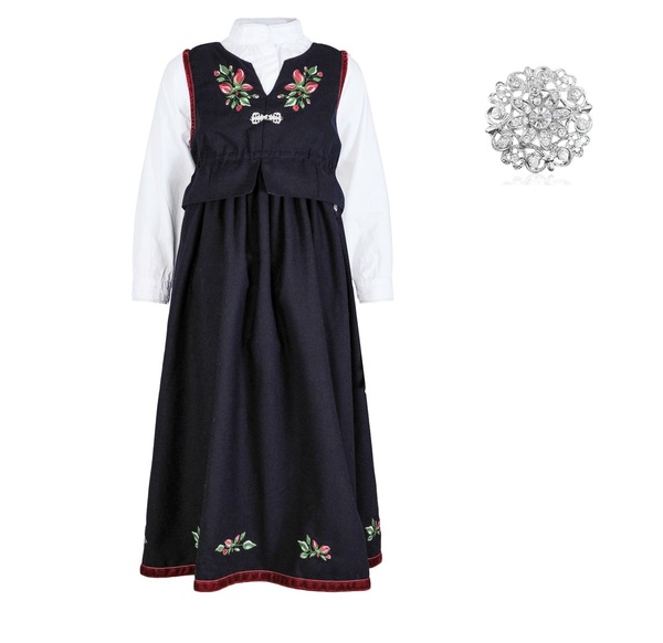 Festdrakt med sølje KAMPANJE