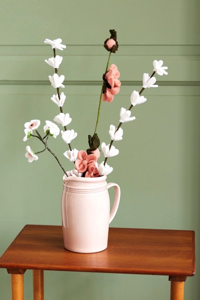 Ullfilt Stilk m/blomster i klaser, Gammelrosa ikke relevant - UND Signature 