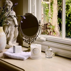 Duftlys - Mountain Lavender & Chamomile 270g, 60t