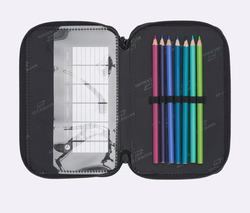 Beckmann Trelags pennal med innhold, Black