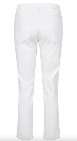 Zelina Stright Jeans