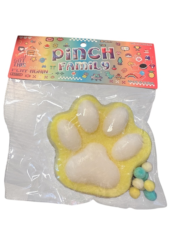 PINCH FAMILY STOR KATTEPOTER