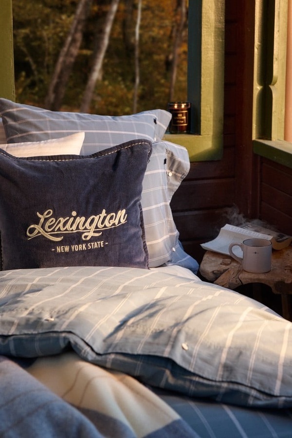 Logo putevar i økologisk bomullsfløyel, mørkeblå/lysbeige