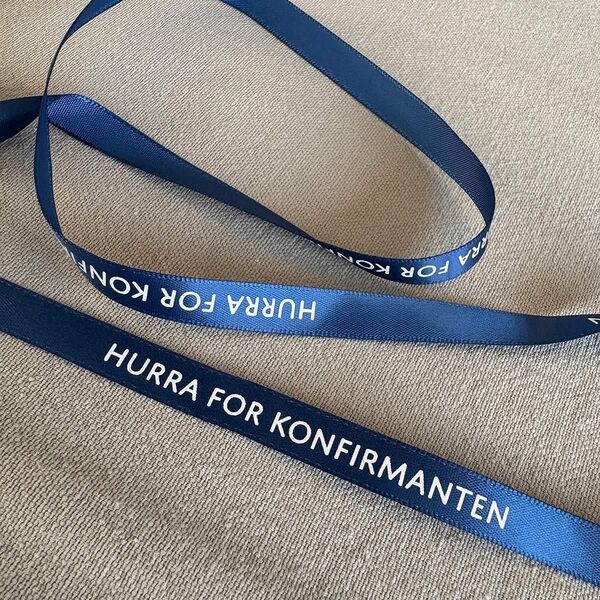 Pyntebånd med tekst 10m