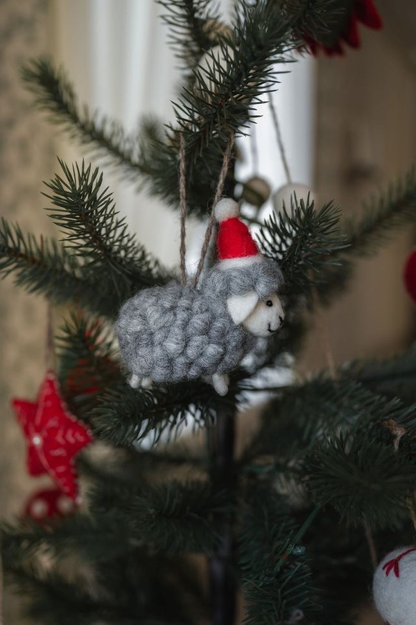 Ullfilt Lam m/Nisselue 