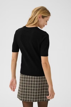 Natanya Topp, strikk