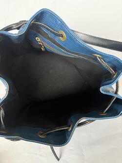 Louis Vuitton Noé PM Epi