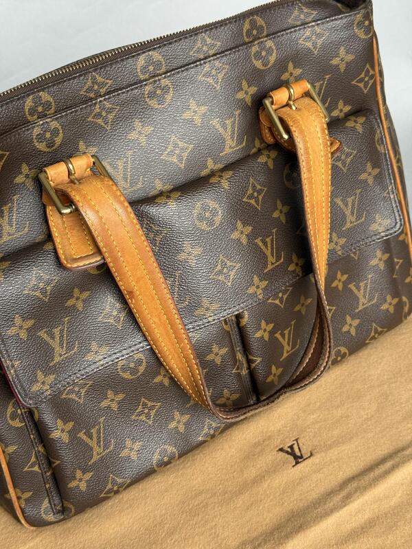 Louis Vuitton Multiple Cite