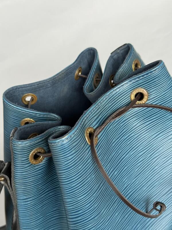 Louis Vuitton Noé PM Epi