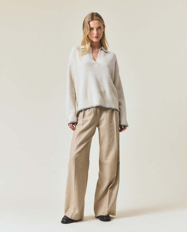 Strikket polo-genser i merinoull