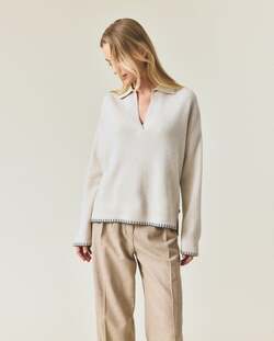 Strikket polo-genser i merinoull