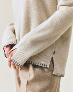 Strikket polo-genser i merinoull