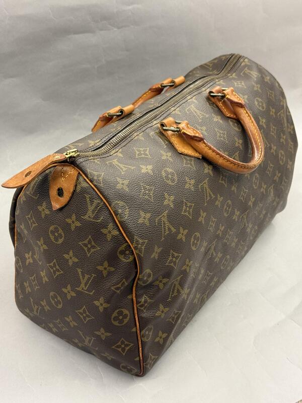 Louis Vuitton Speedy 40