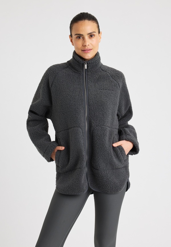 Røhnisch Cloud Pile Jacket
