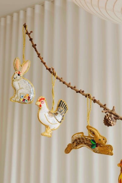 Håndlaget Ornament - Høne ikke relevant - UND Seasonal 