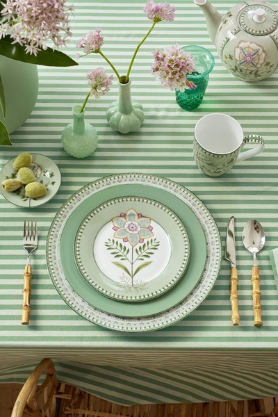 Lily & Lotus Tallerken 21cm LIGHT GREEN - Pip Studio