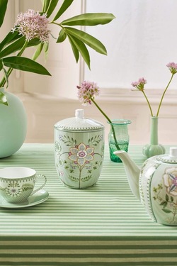 Lily & Lotus Oppbevaringskrukke LIGHT GREEN - Pip Studio