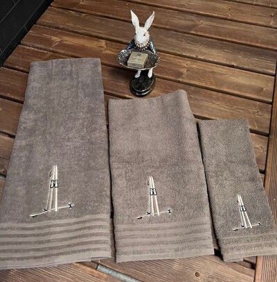 Håndkle med skimotiv Vintage Mocca - Hyttestil
