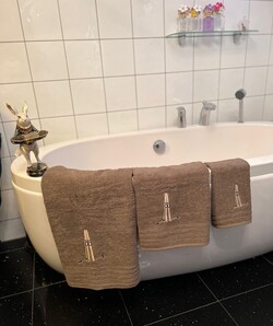 Håndkle med skimotiv Vintage Mocca - Hyttestil