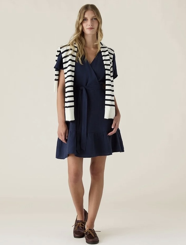 Linkjole med belte og V-hals