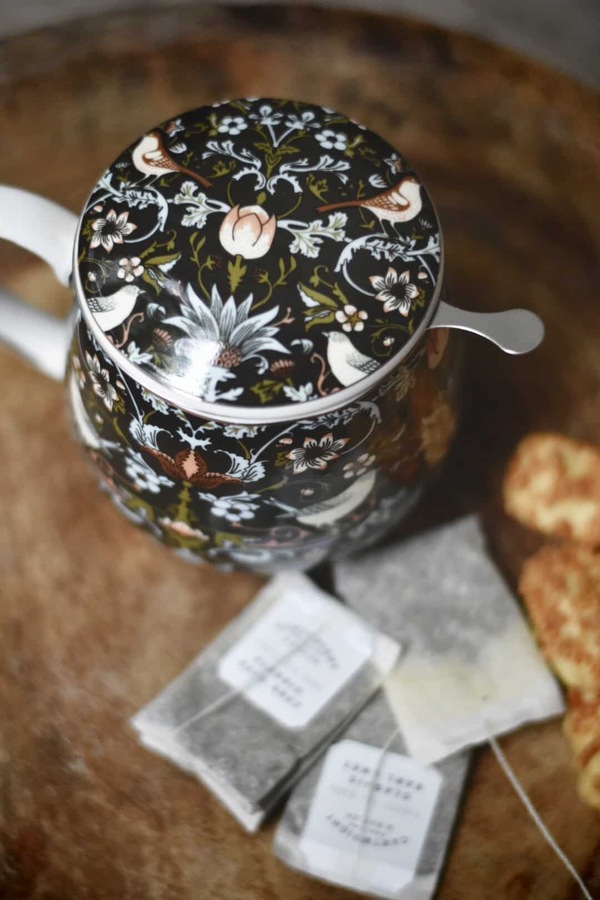 Krus m/Lokk og Sil i Gaveeske 