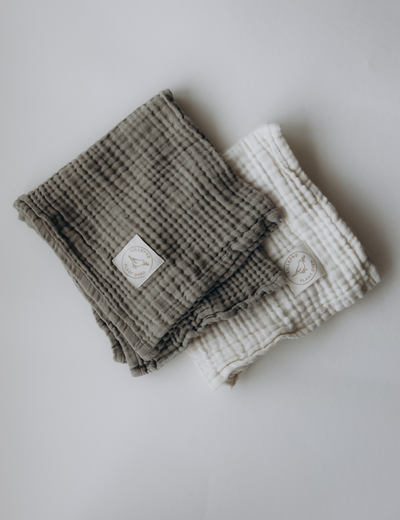 Små Square muslin 2-pakning krem/mose - Lillefrø