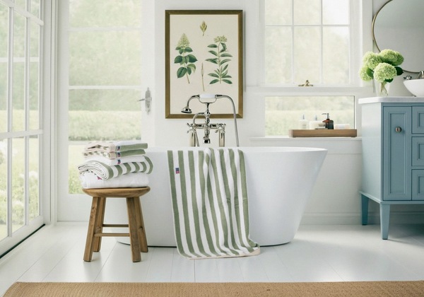 Lexington Stripete Håndkle - Vintage Green/Hvit, 100x150cm