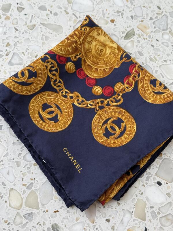 Chanel Silkeskjerf 