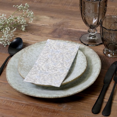 Chic Antique - Serviett 40x40cm 16stk Honning m/Blomster - Chic Antique