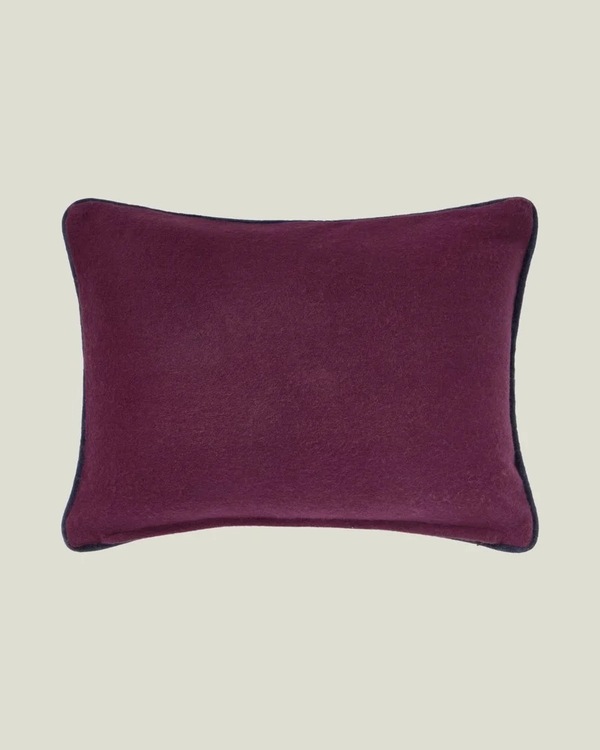 Lexington Pyntepute m/Flagglogo Patch i Ullblanding - 40x30cm
