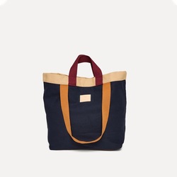 Everyday Tote - Navy/Sand/Brown ikke relevant - UND Signature 