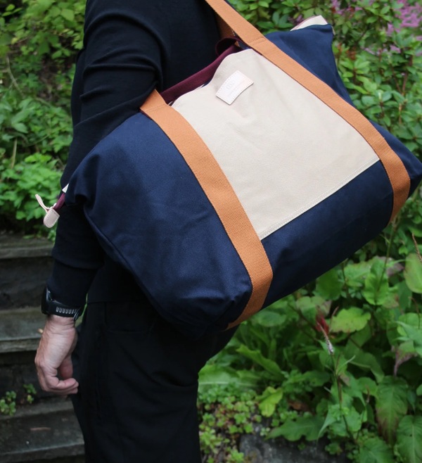 Weekend - Navy/Sand