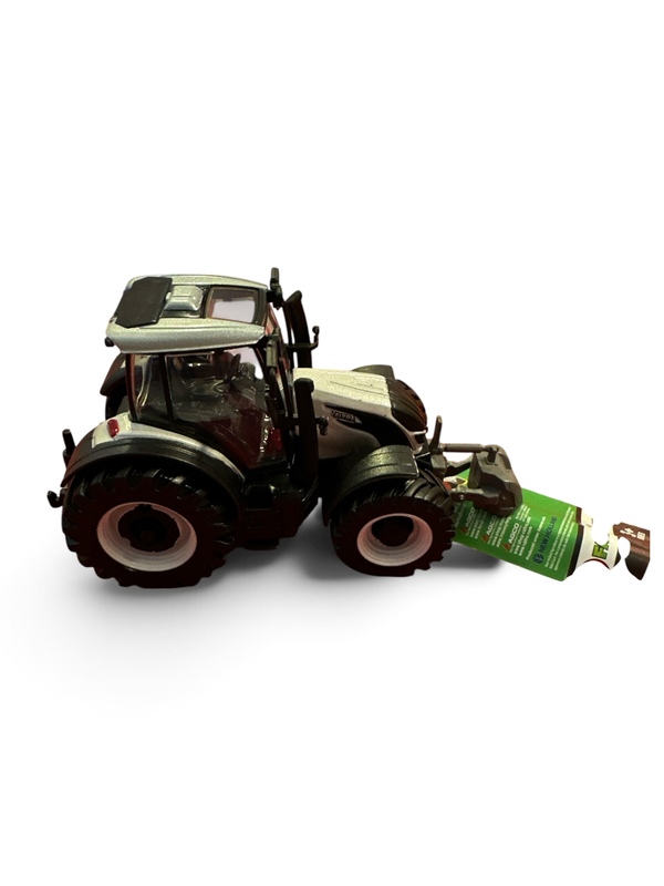 Burago traktor 10cm