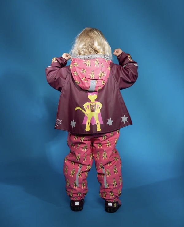  Kattnakken Vinterregndress Slaps Superhelt Superrosa m/kappe