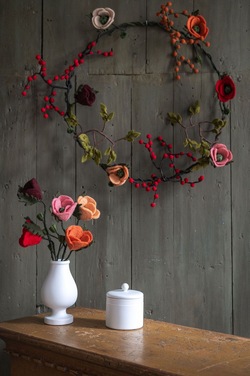 Ullfilt Poppy  Peach - UND Seasonal 